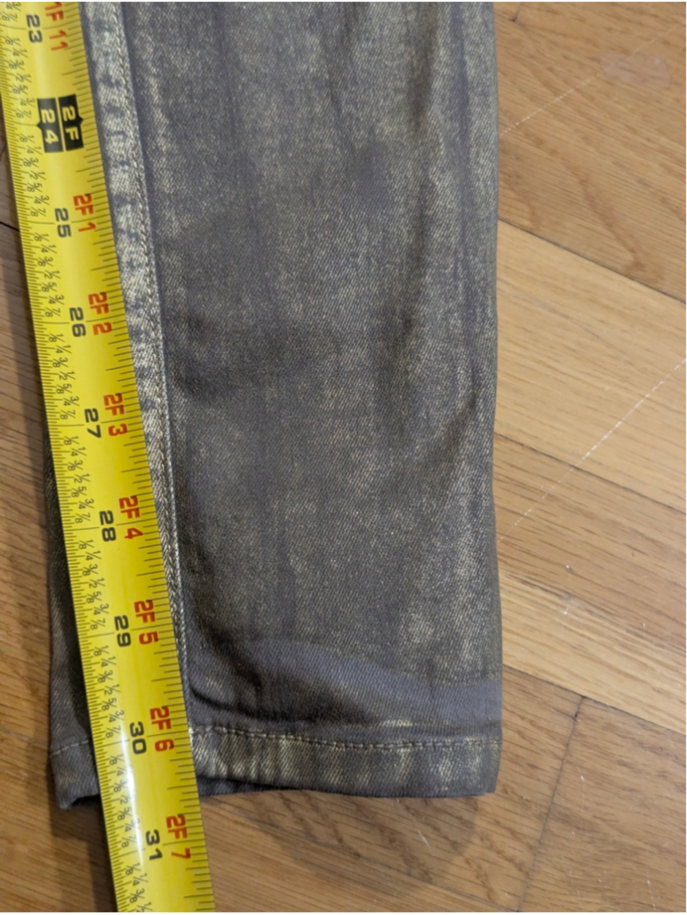Frankie B. Gold Skinny Jeans Size 26 - Picture 10 of 11